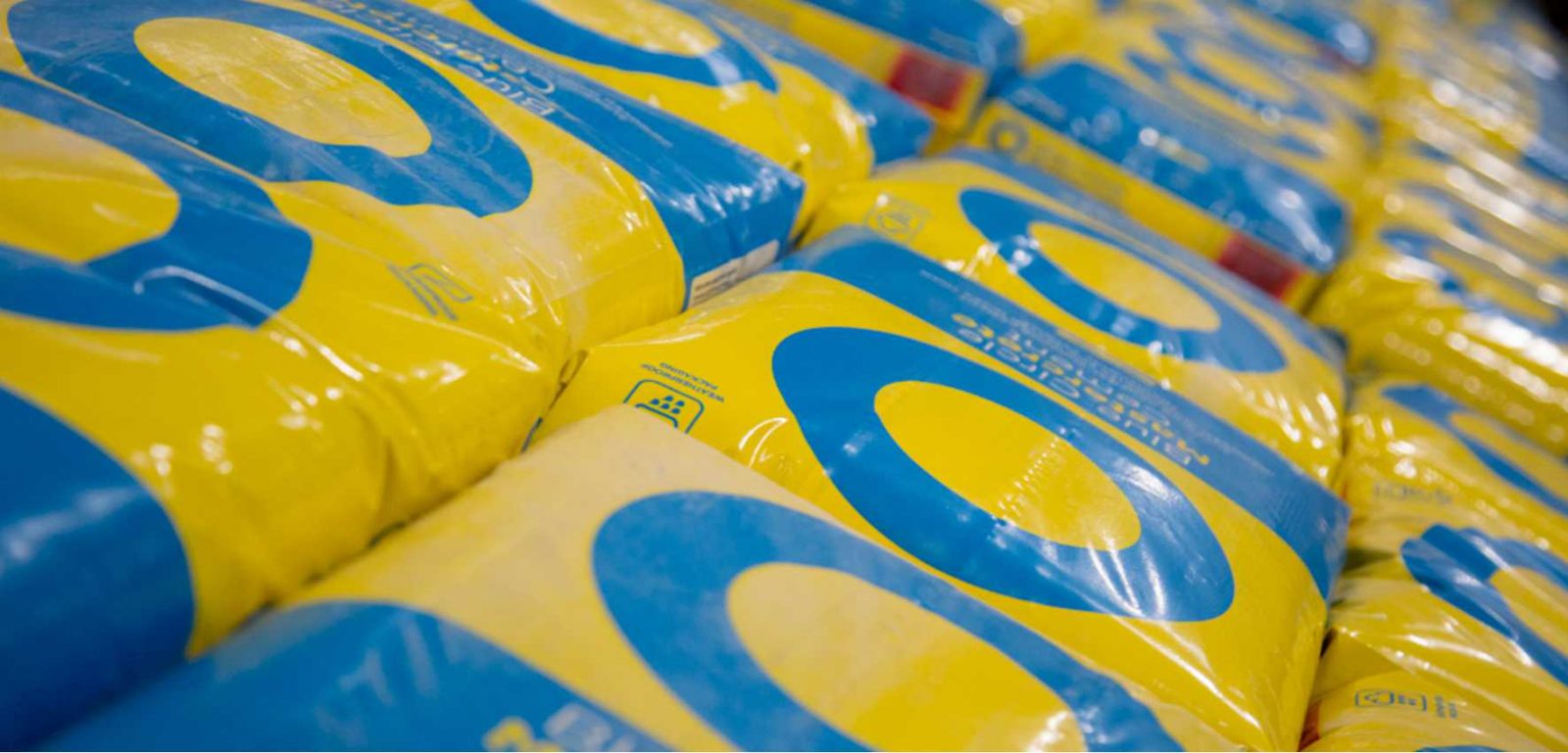 Tarmac ups cement packaging recycled content MRW