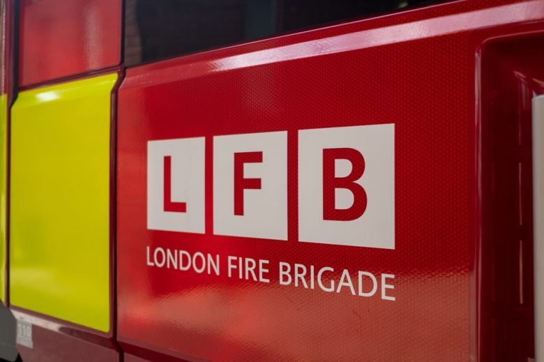 Lithium batteries blamed for huge Wandsworth fire MRW