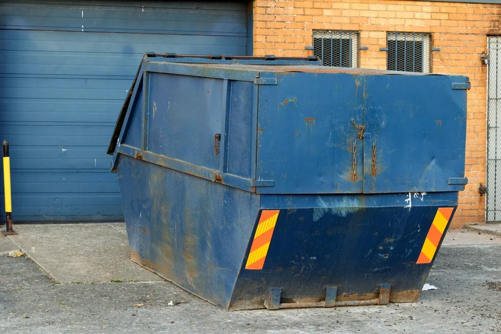 Skipcontainer Fails WISH Forum updates WASTE06 large container guidance | MRW
