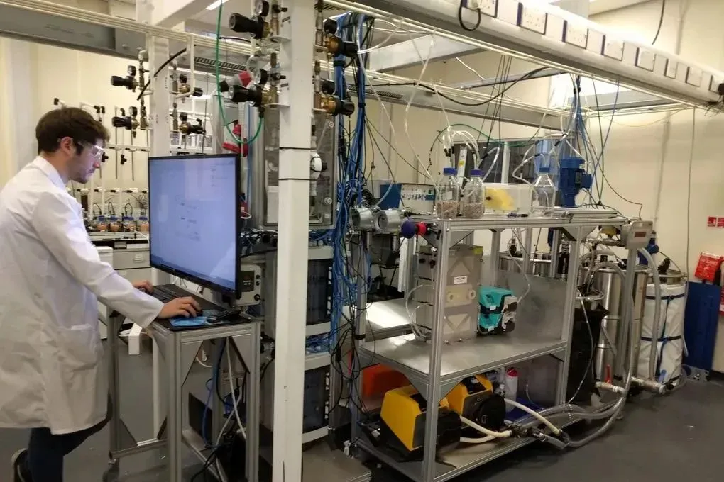 Royal Academy awards £3m to biorefining project