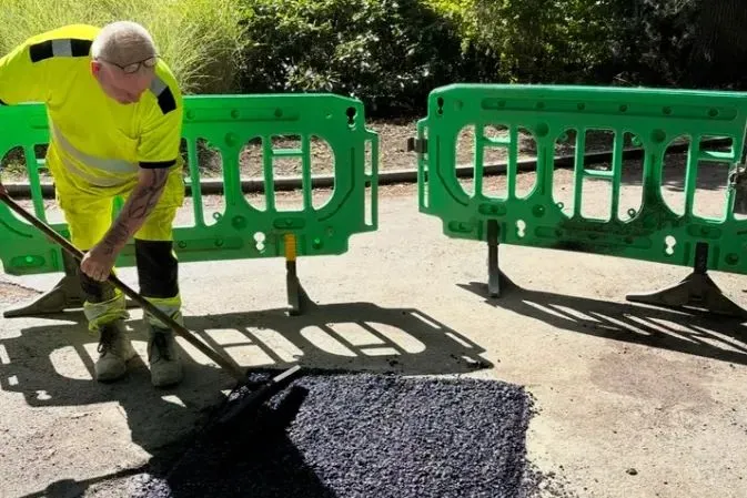 Maidstone trials textile-derived product for fixing pothole problems