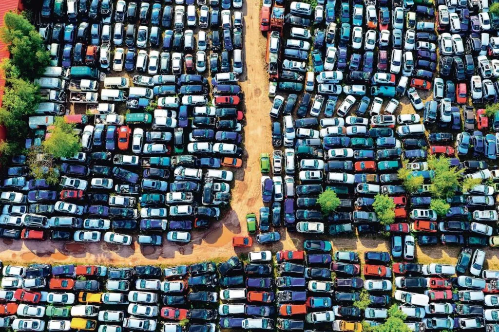 EU circular economy rules take effect for packaging and vehicles