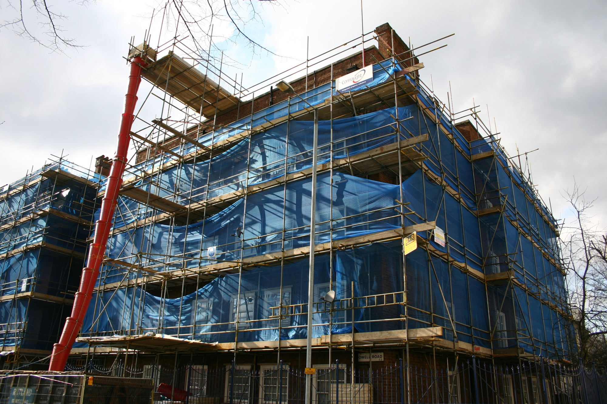 Ten left in Hackney housing battle Construction News