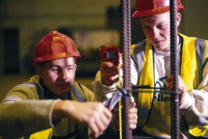 Generic_apprentice-in-hard-hats_skills_training-300x200.jpg