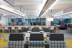 Oktra Specialist over 25 Specialists 2016
