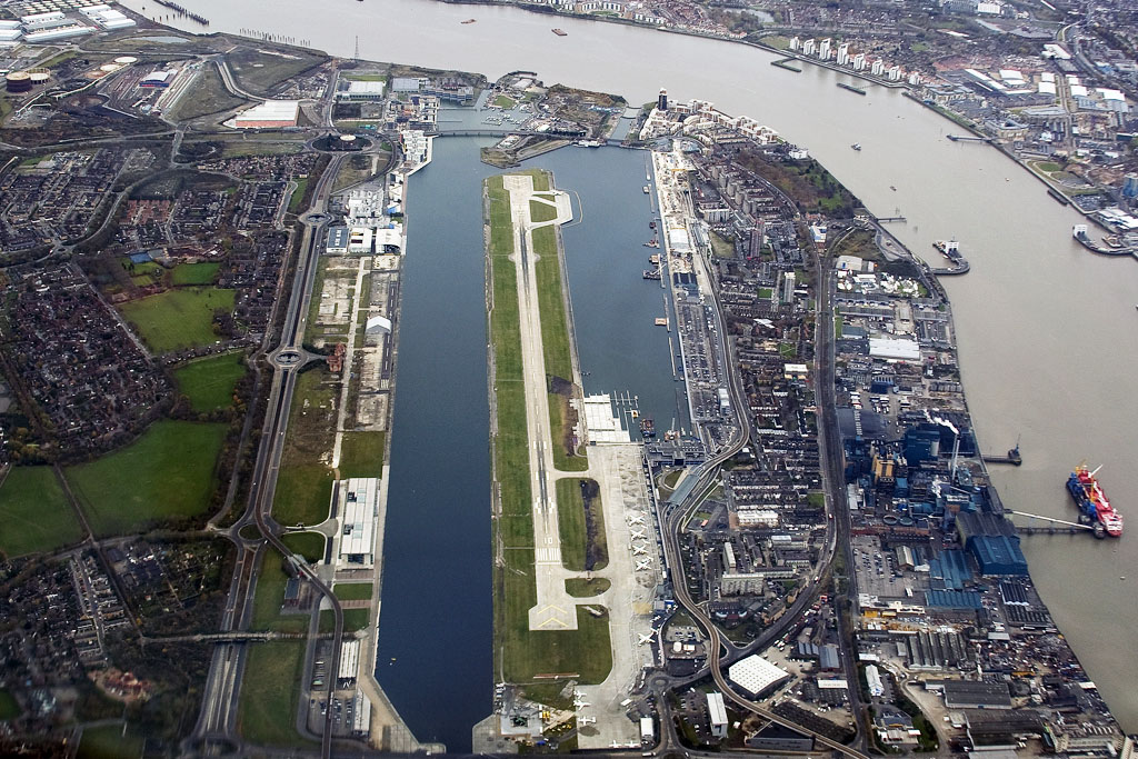 London City Airport £344m expansion gets government approval