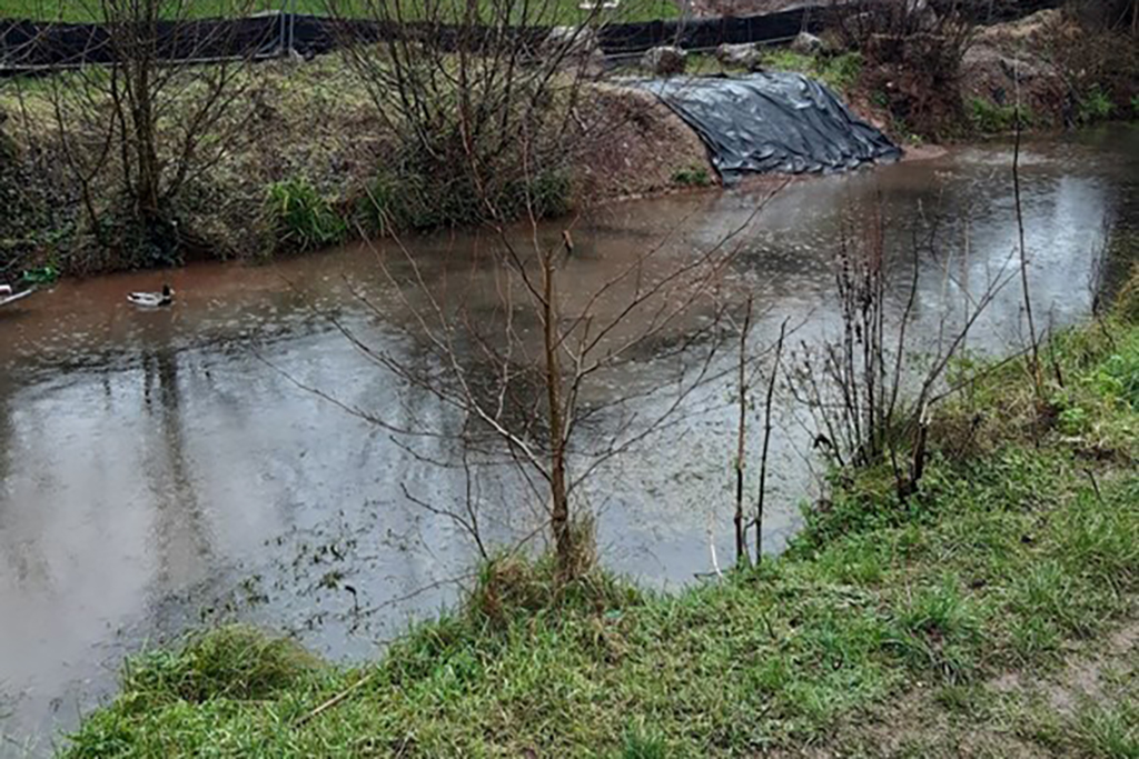 Taylor Wimpey fined £480,000 for pollution - Vimarsana News