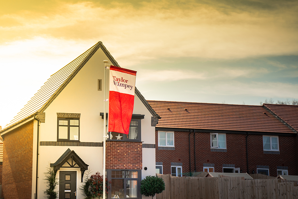 Taylor Wimpey operating profit set to halve - Vimarsana News