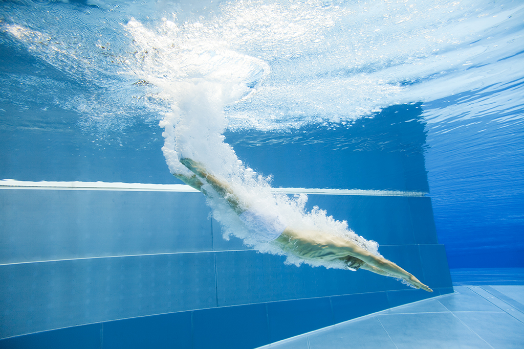 swimming-pool_shutterstock.jpg