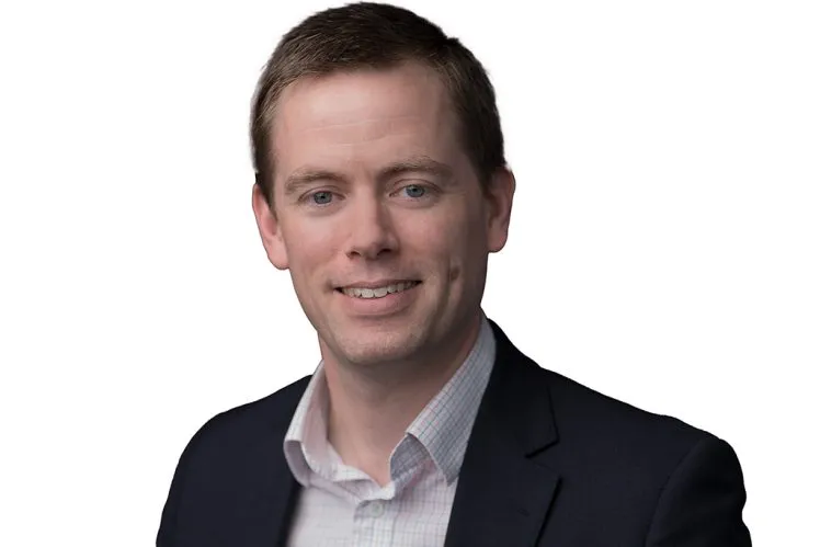 James-Farr-748x499.webp