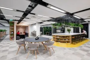 DENTON-London-Office_1024x683_144dpi-300x200.webp