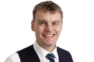 Gary-McIndoe-300x200.webp
