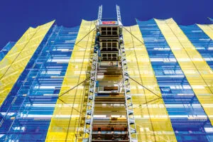 SCAFFOLDING_shutterstock_1649682358-300x200.webp