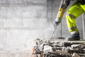 power-tool_vibration_shutterstock_2300974493-300x200.webp