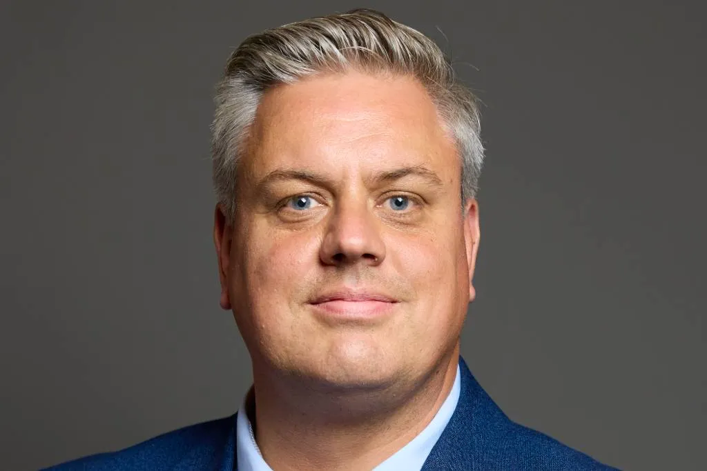 McDougall replaces McDonald as construction minister