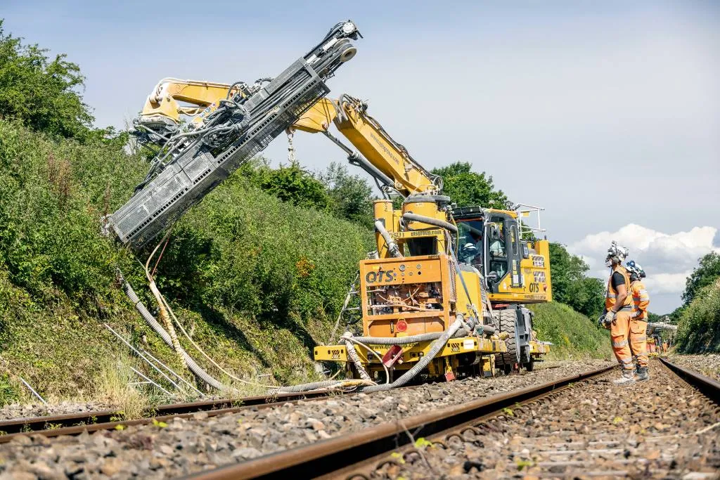Renew targets record full-year financial performance