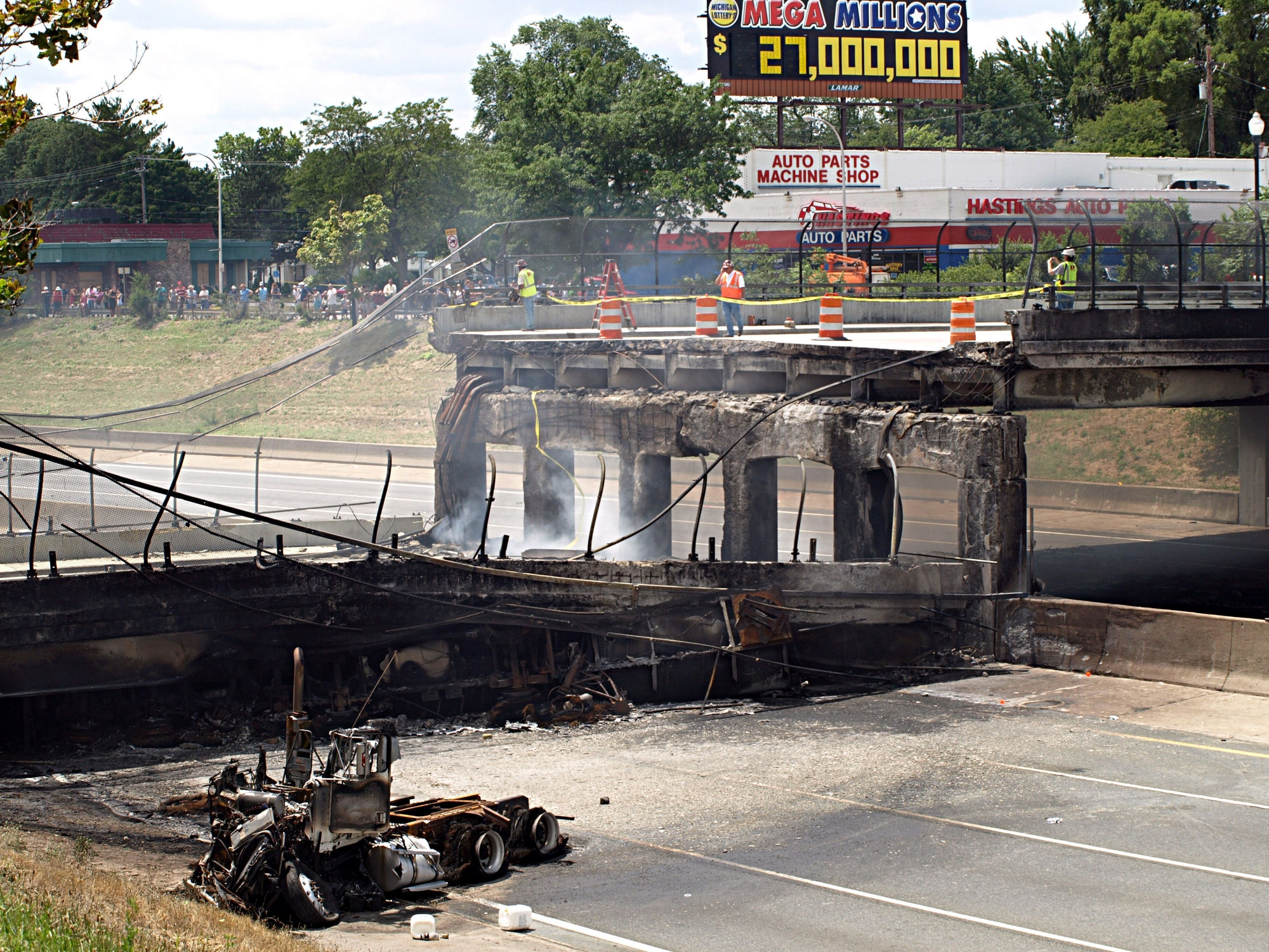 Deficit Bridge New report finds 70,000 structurally deficient bridges in the US | New ...