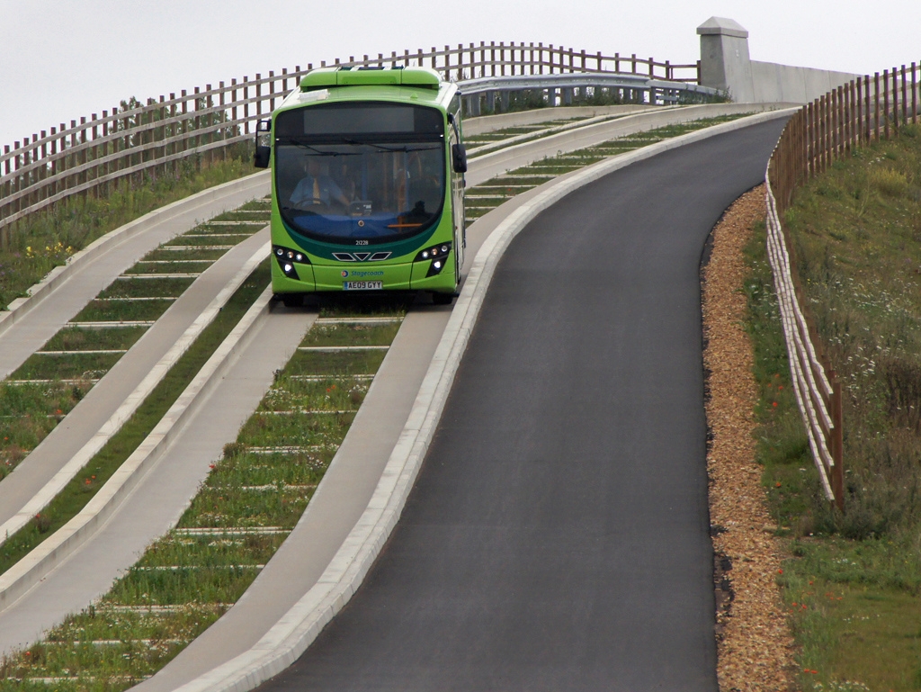 Atkins drawn into dispute over Cambridgeshire guided busway | New Civil
