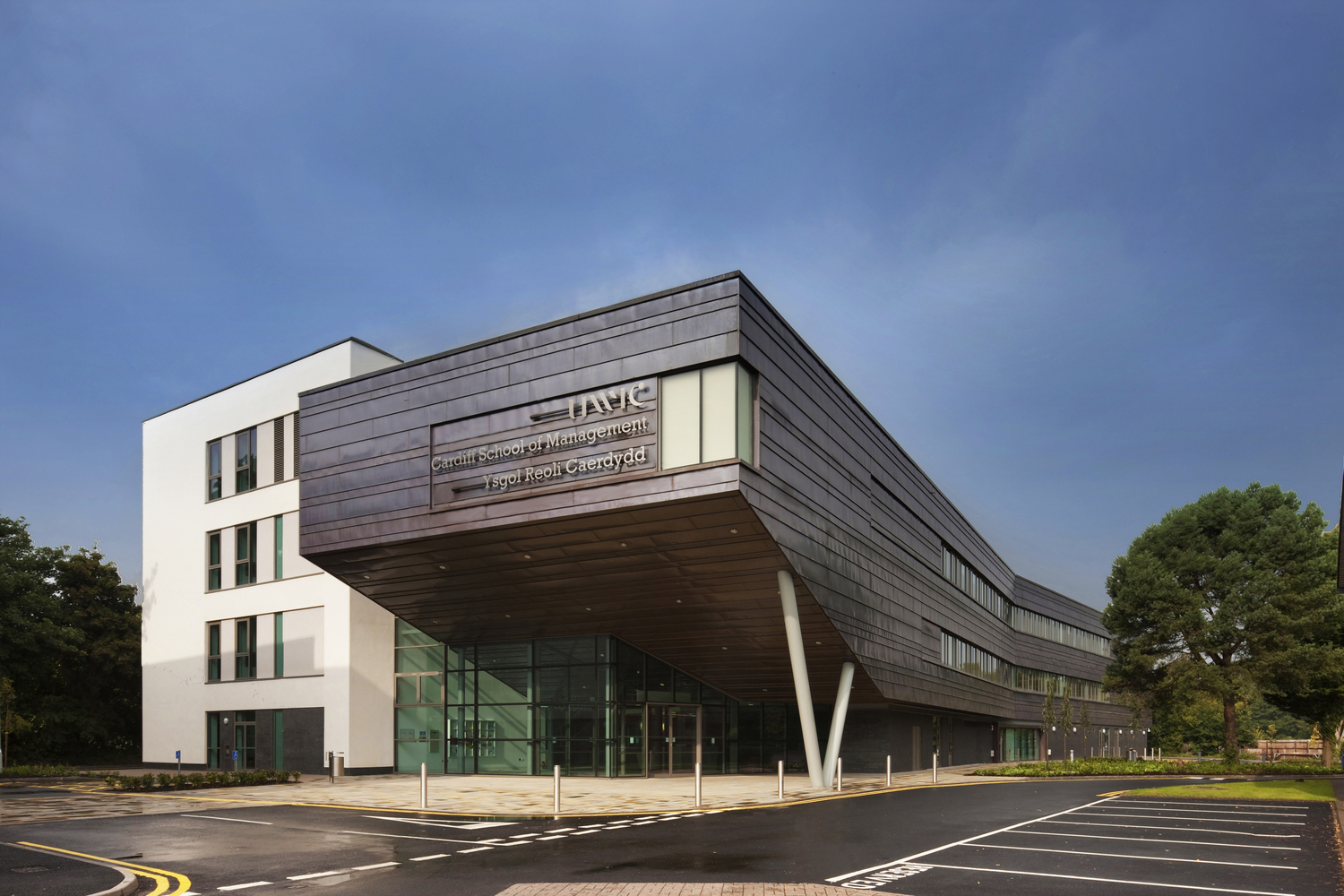 £15M works at UWTSD and Pembrokeshire College: framework insights for project teams