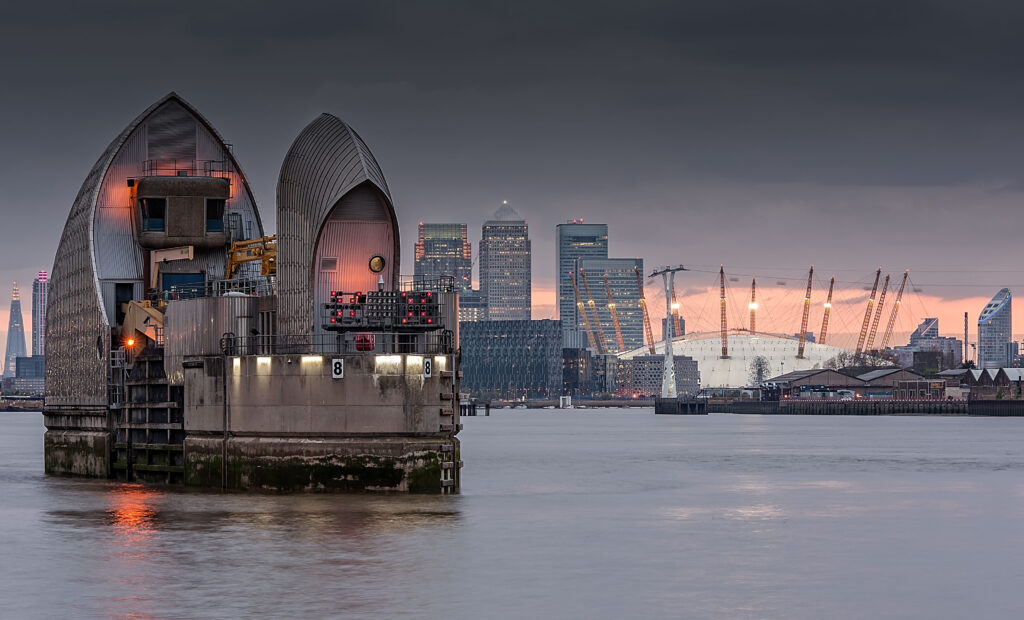 Facing Down The Floods New York And London New Civil Engineer