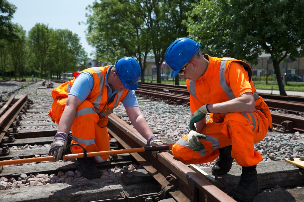 less-than-half-of-government-s-30-000-transport-apprenticeships-target