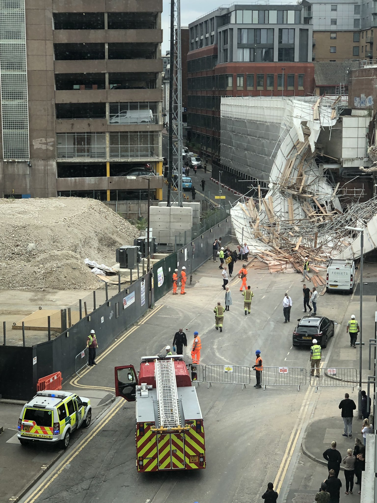 Scaffold Loading Collapse Scaffold collapse at demolition site in Reading | New Civil Engineer