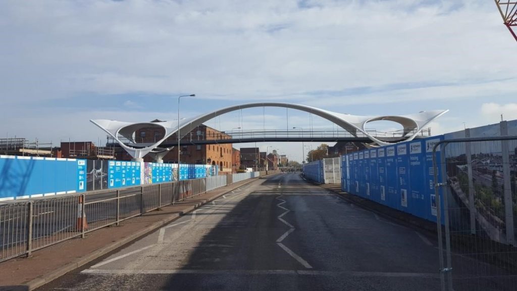 Hull bridge dropped into place New Civil Engineer