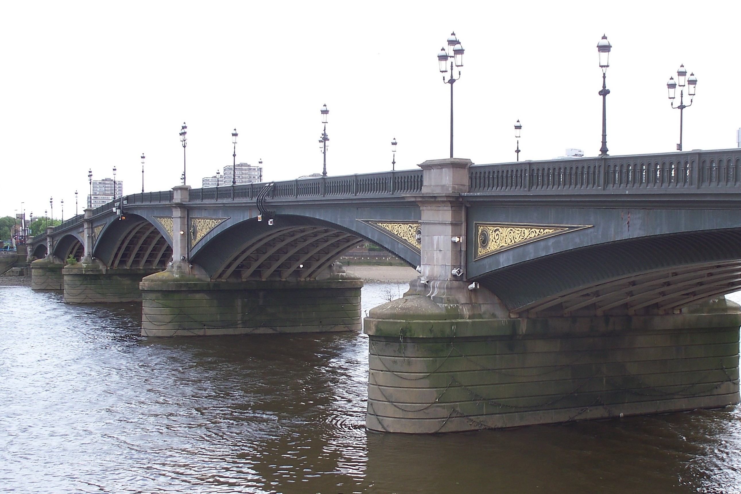 Battersea Bridge safety upgrade begins following death of jogger New