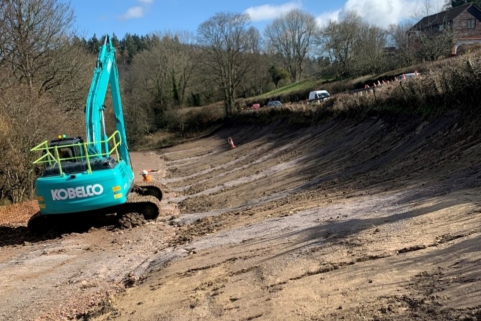 Six month A40 closure starts in Gloucestershire for landslide fix - Vimarsana News