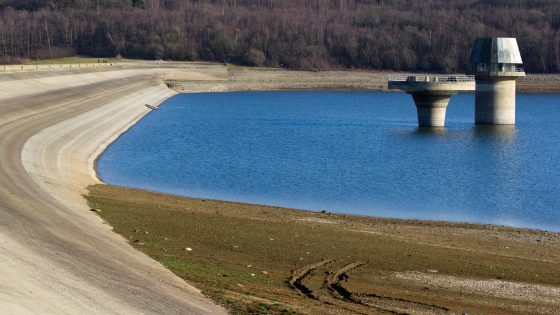 Environment Agency concerned as average reservoir levels more than 25% lower than expected
