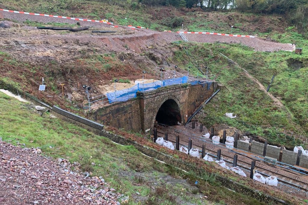 Further disruption ahead on landslip-hit Devon railway - Vimarsana News
