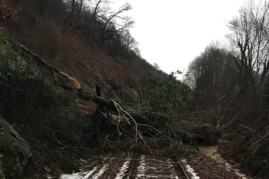 Scots landslide blocks A85 trunk road and railway - Vimarsana News