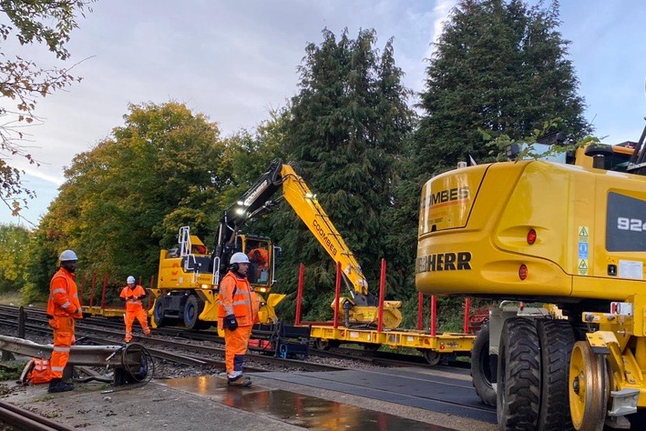 Network Rail continues work on Portsmouth rail upgrade - Vimarsana News