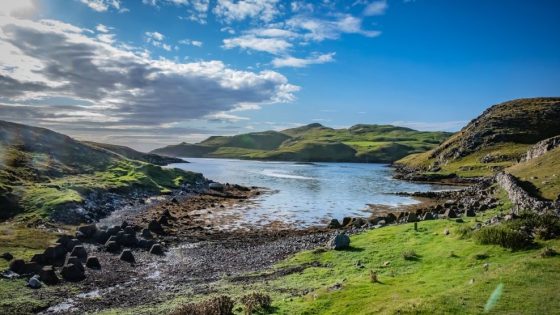 Shetland Island tunnels test case: design and risk notes for tunnel engineers