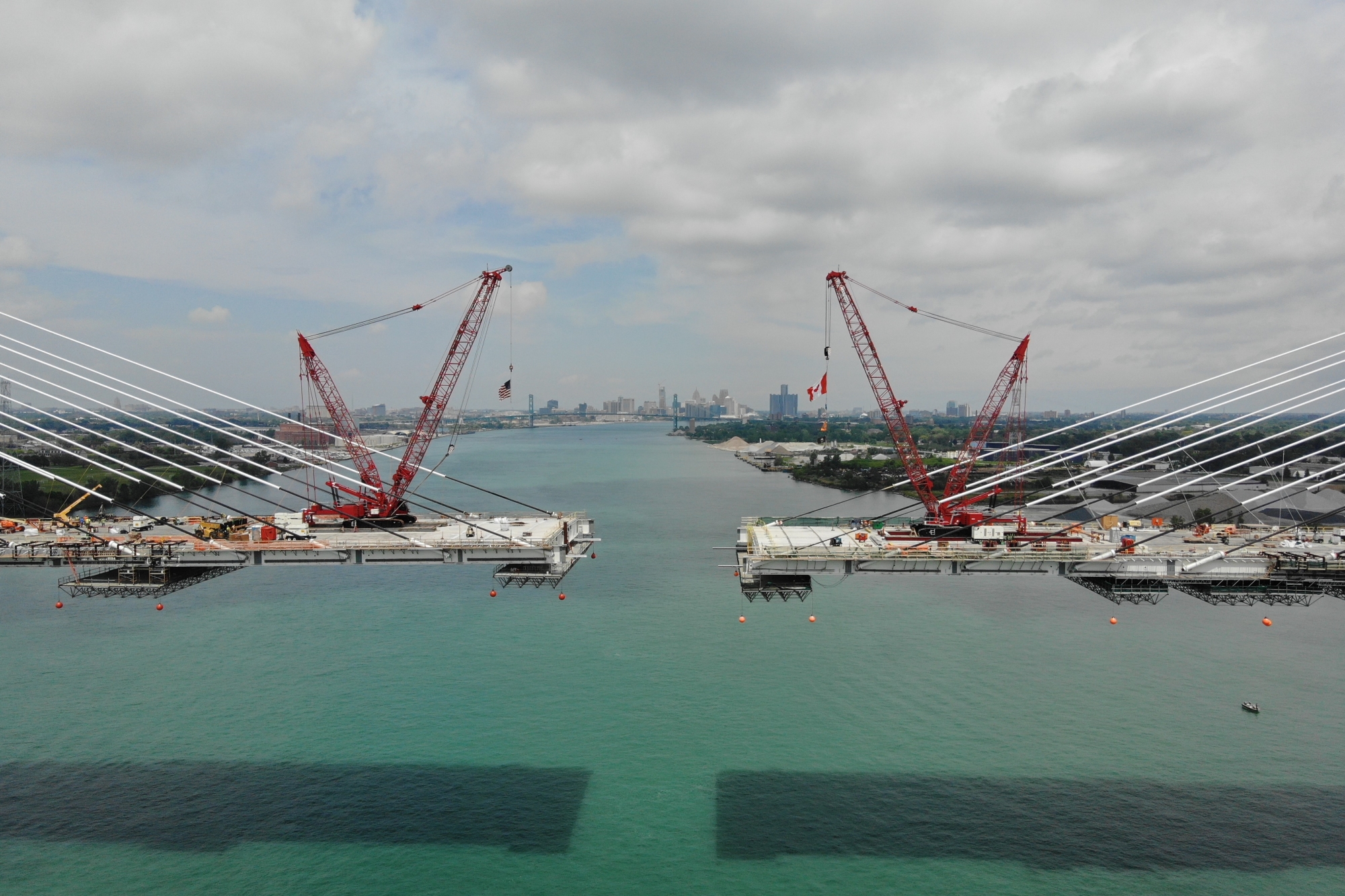 Gordie Howe Bridge | Engineers prepare to connect decks on £3.8bn
