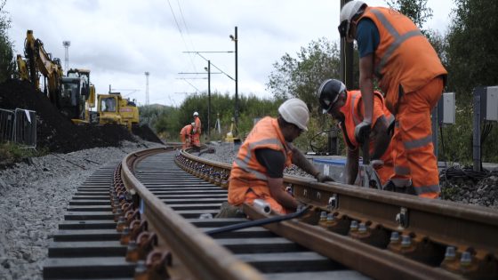 Network Rail gears up for £142M programme of festive engineering work ...