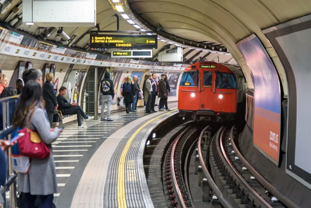 TfL ‘recommences’ market engagement for Bakerloo line upgrade with ...