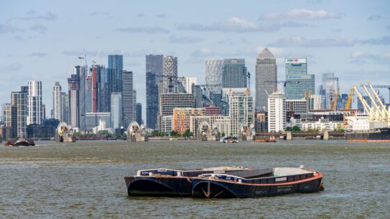 Government lifts 85-year safeguarding on London Gateway Bridge land to boost growth