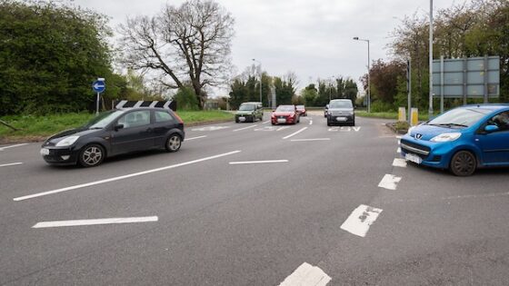 Nottingham A52 roundabouts upgrade: design and phasing notes for engineers