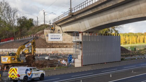 Clifton Bridge piling over M6: geotechnical milestones and lessons for engineers