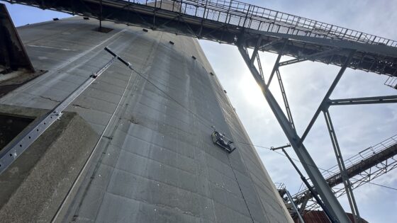 EDF chimney NDT by wall-climbing robots: inspection lessons for asset engineers