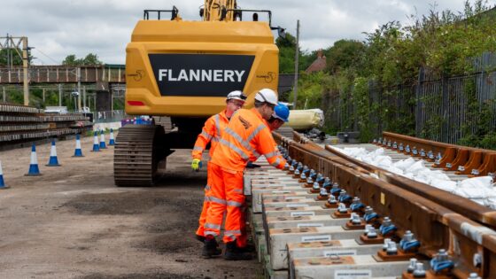 Network Rail West Coast Main Line Christmas works: delivery notes for engineers