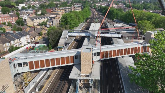 Hither Green £28M footbridge lift: staging and access lessons for engineers
