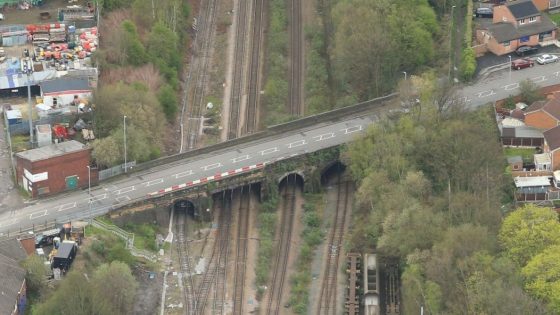 £3.2M Leeds rail bridge renewal: staging and temporary works notes for engineers