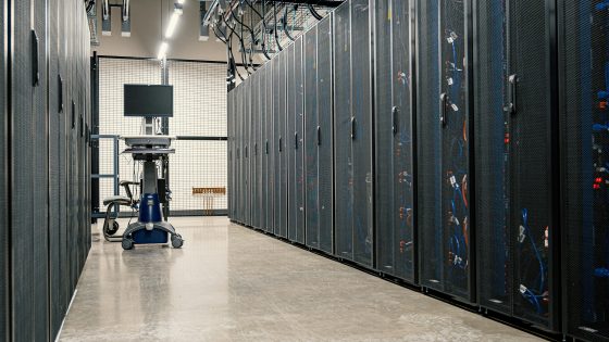 Data centres and airports: energy resilience synergies and stranded asset risks
