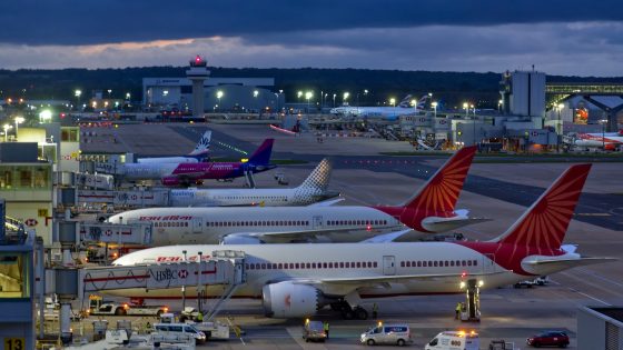 Costain on Gatwick civils and buildings frameworks: phasing and design notes for engineers