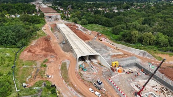 HS2 Burton Green tunnel roof: design and settlement notes for engineers