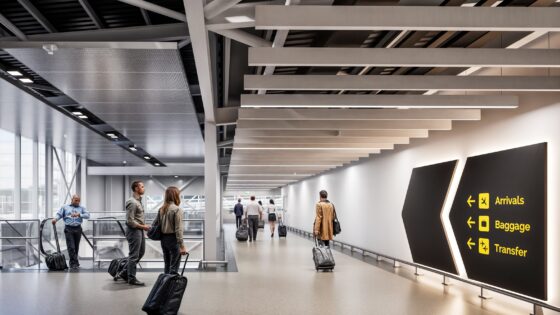 Farrans’ London Stansted skylink walkways: phasing and design notes for engineers