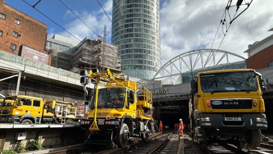 Birmingham New Street OLE renewal: £13M Christmas blockade insights for engineers