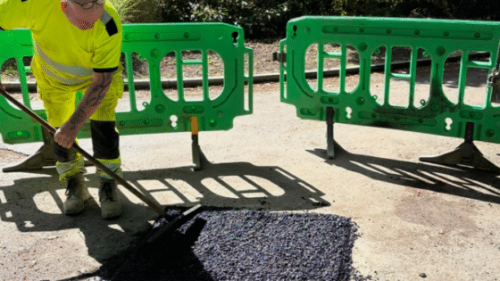 Recycled clothing mix for Kent park potholes: performance notes for pavement engineers